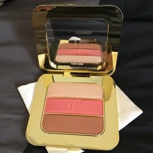 TOM FORD Soleil Contouring Compact The Afternooner